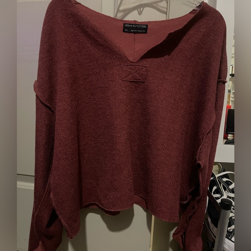 UO sweater Size M